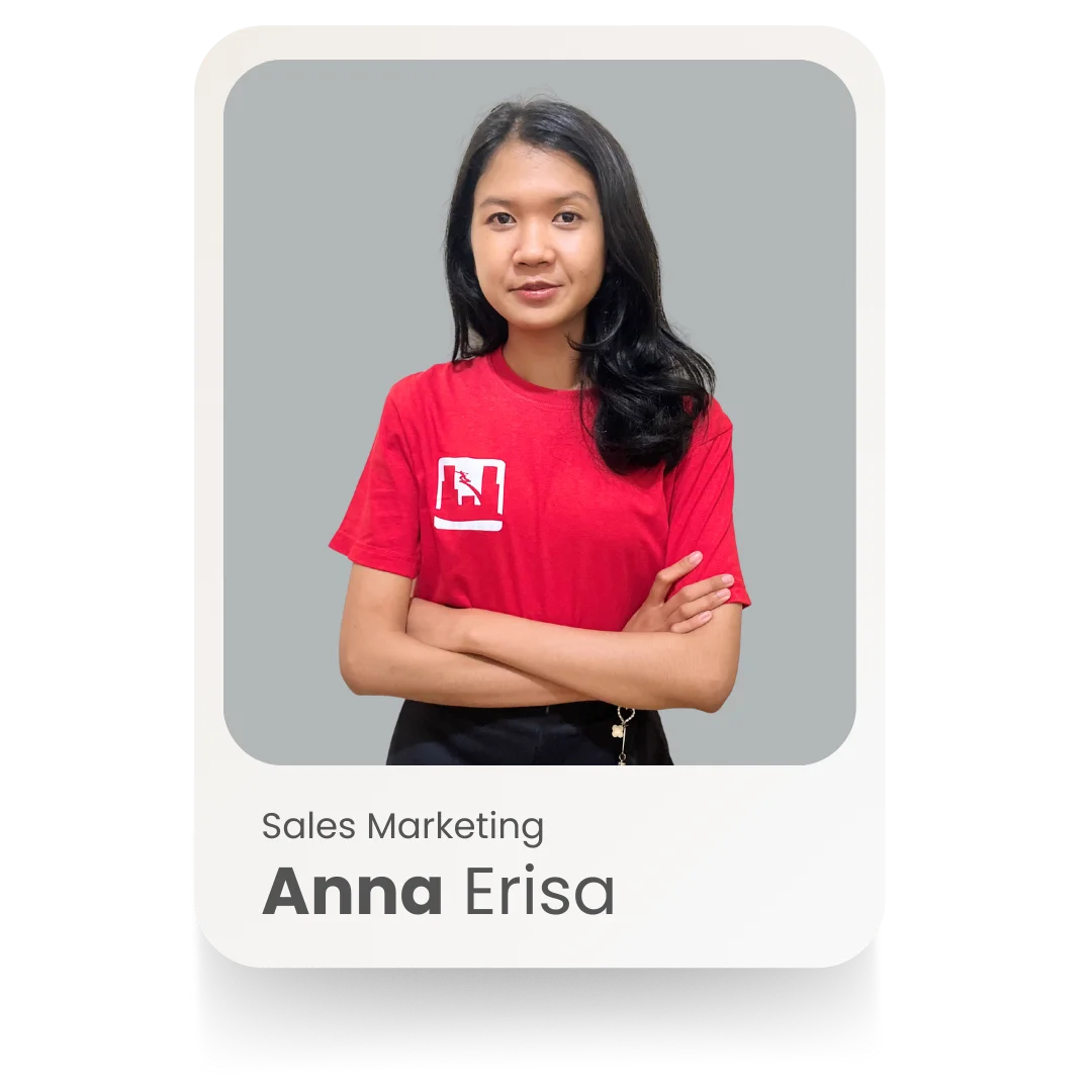 Anna Erisa Urban Plastic